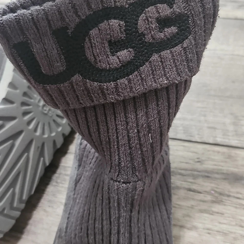 UGG W Classic Knit Boots